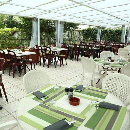Hotel Restaurant Maison Blanche Ренжі Екстер'єр фото