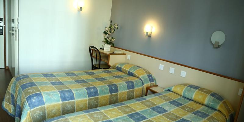 Hotel Restaurant Maison Blanche Ренжі Екстер'єр фото