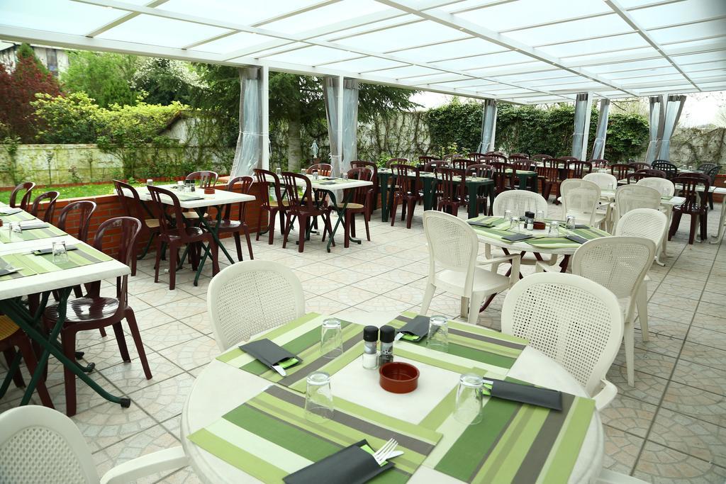 Hotel Restaurant Maison Blanche Ренжі Екстер'єр фото